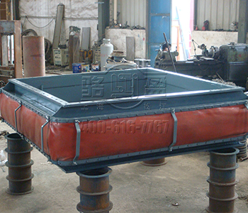 風(fēng)道<a href=http://m.leyujiaxiao.com target=_blank class=infotextkey>補(bǔ)償器</a>4.jpg