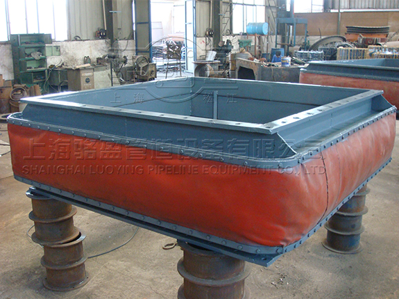 矩形風(fēng)道織物<a href=http://m.leyujiaxiao.com target=_blank class=infotextkey>補(bǔ)償器</a>