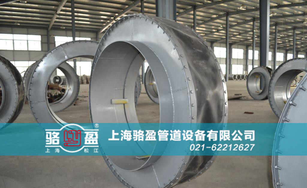 <a href=http://m.leyujiaxiao.com target=_blank class=infotextkey>非金屬補(bǔ)償器</a>生產(chǎn)車間