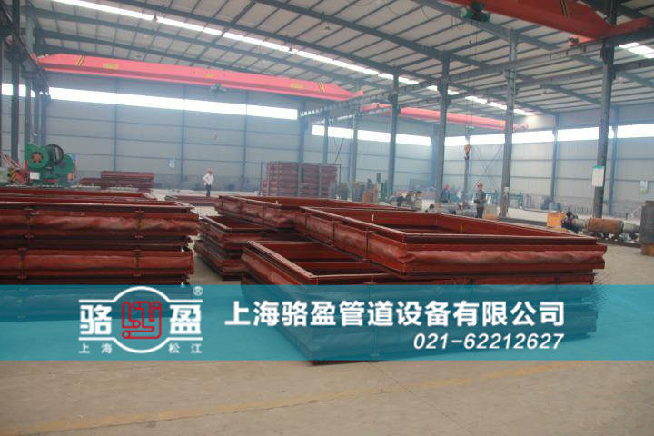 香港機場赤鱲角<a href=http://m.leyujiaxiao.com target=_blank class=infotextkey>非金屬補償器</a>生產(chǎn)廠家