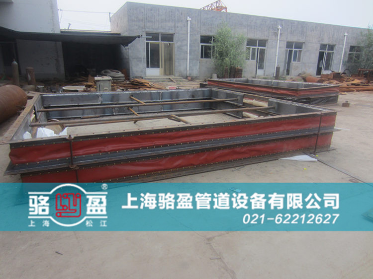 風(fēng)道織物<a href=http://m.leyujiaxiao.com target=_blank class=infotextkey>補(bǔ)償器</a>實(shí)物圖